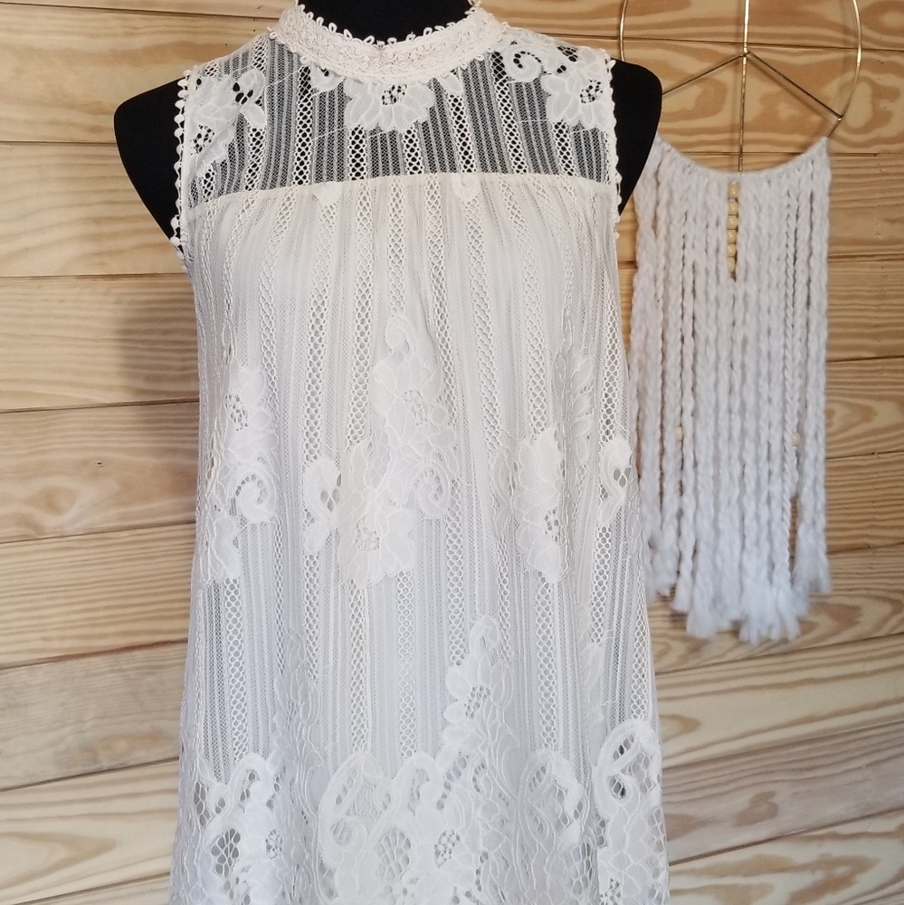 Beautiful Ivory Lace Top